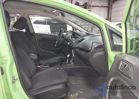 2015 Ford Fiesta Se из США, поврежденный, VIN 3FADP4BJ9FM117890